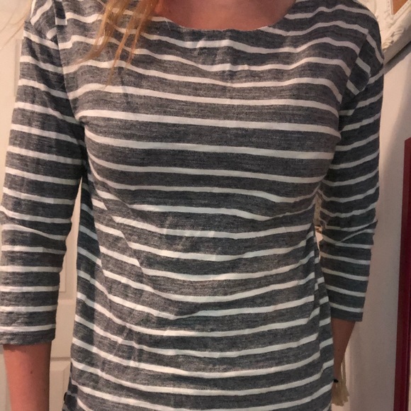 J Crew Top😊 - Picture 2 of 4